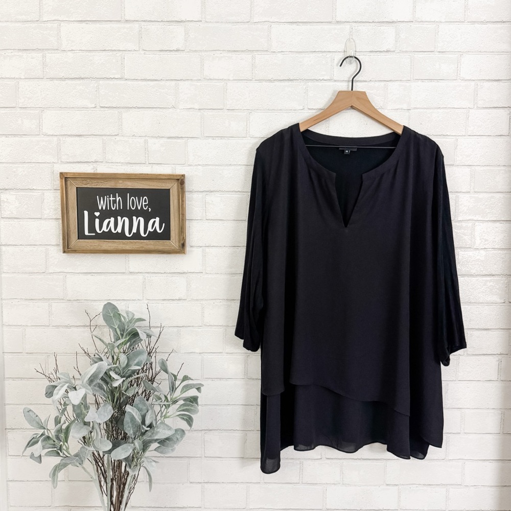 JNY JONES NEW YORK Black V-Neck Layered Top